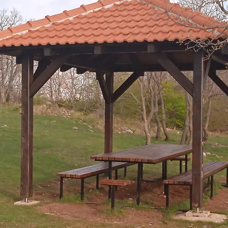 House 100 Y Old In Nature, 12km To Np Krka, Min 3 People Holiday home Razvode